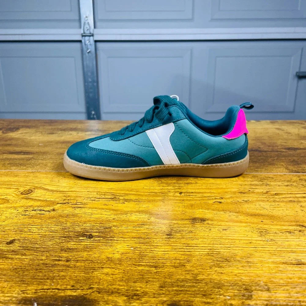 Wonder Nation Soccer Sneakers Kids 1 Green New Memory Foam WMGMWN44FM066